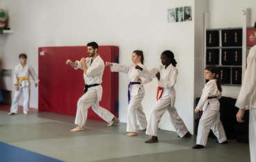 Karaté Ado Adulte Drummondville (10 ans et +) – Essai Gratuit