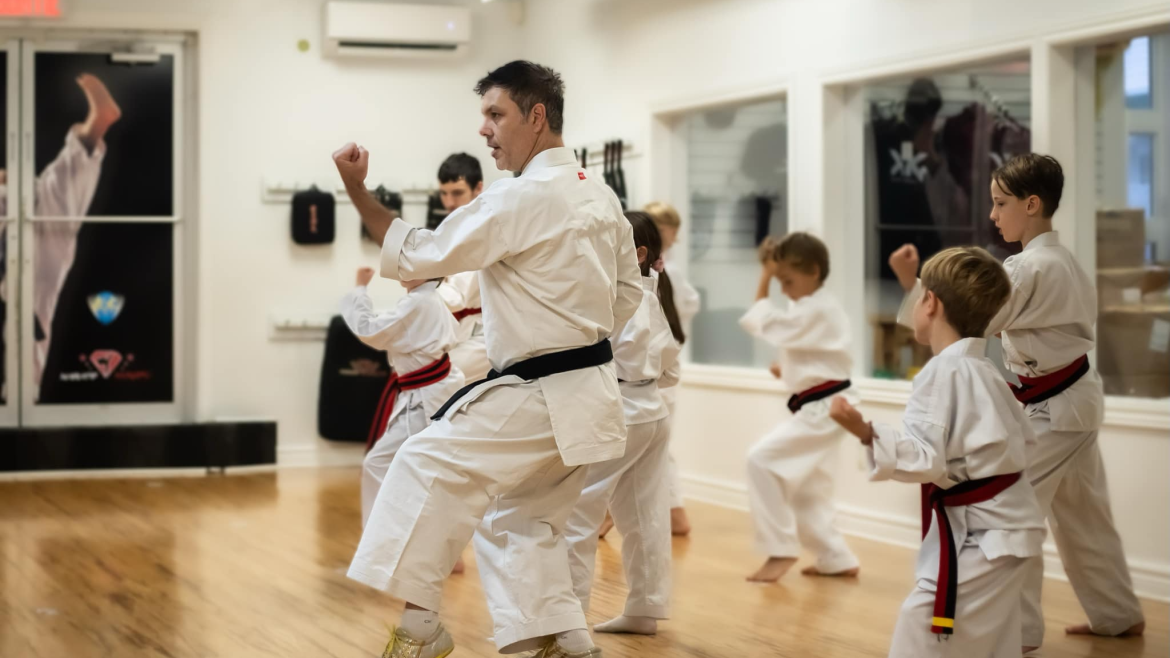 Pourquoi choisir le karaté Shito-Ryu plutôt que le Shotokan ? 🥋