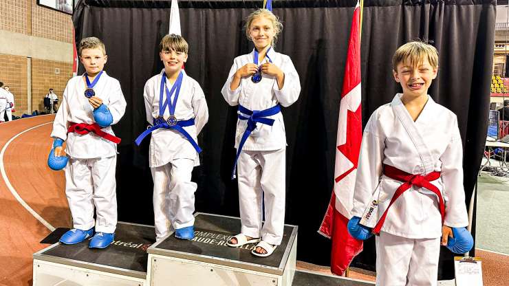 Pourquoi le karaté est le choix idéal pour les élèves de notre dojo dans le programme sport-études ?